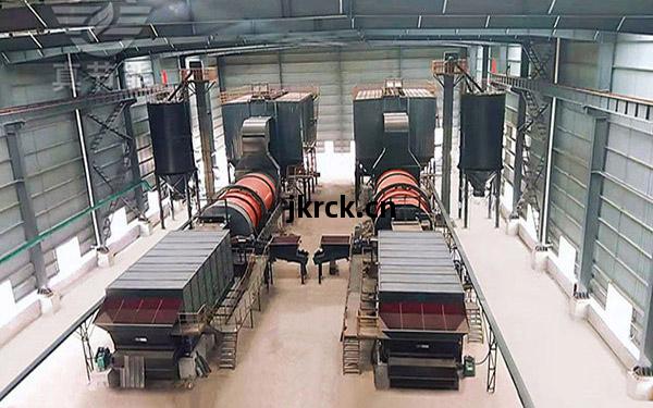 烘(hong)幹機生產現場