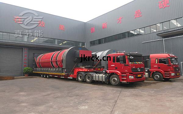 酒(jiu)糟烘(hong)幹機(ji)發(fa)貨現場(chang)