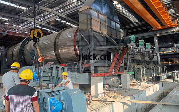 豆(dou)腐(fu)渣(zha)烘幹(gan)機吊(diao)裝(zhuang)