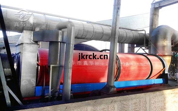 果(guo)渣(zha)烘幹(gan)機(ji)運(yun)行現(xian)場