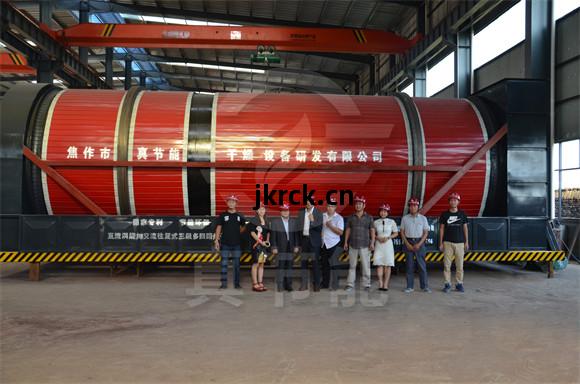 醬(jiang)油(you)渣烘(hong)幹機考(kao)察(cha)訪(fang)問(wen)