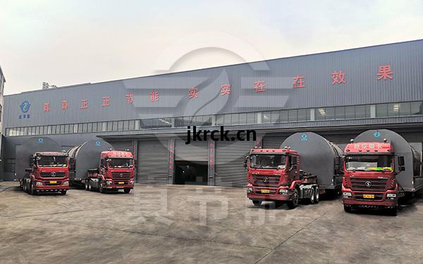 甘(gan)蔗渣烘(hong)幹(gan)設備發(fa)貨現場