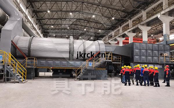 豆(dou)渣烘幹設(she)備運行現場(chang)