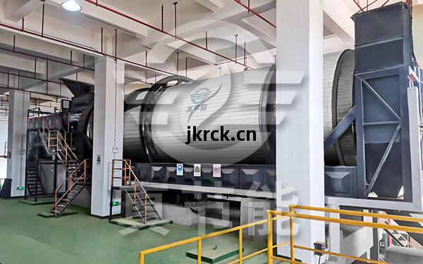 紅(hong)薯渣(zha)烘(hong)幹設(she)備生(sheng)產(chan)現場(chang)